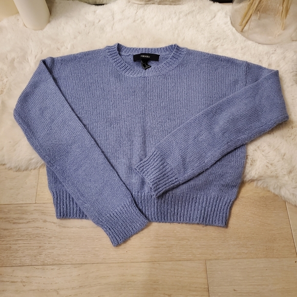 Forever 21 Cropped Sweater - Picture 1 of 1